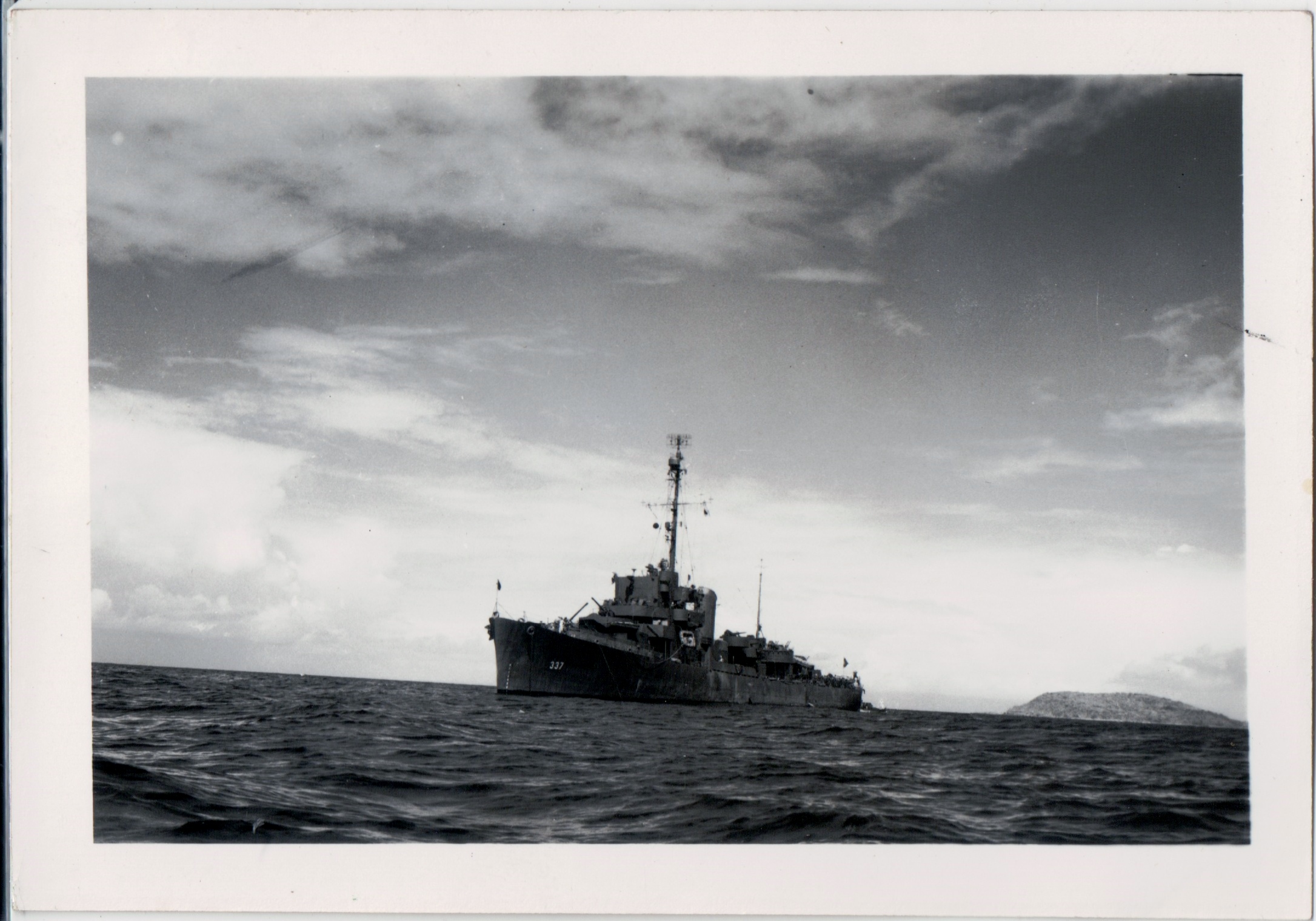 "The Pete," Cuba June 1945. USS Dale W Peterson